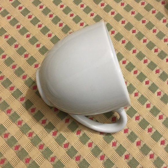 Contemporary White Tea Pot with Cups and Saucers - Picture 5 of 10